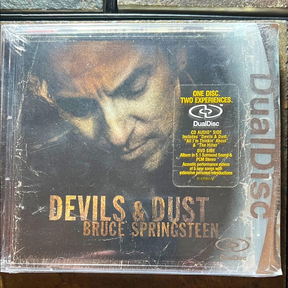 NWT-Bruce Springsteen Devils & Dust Dual Disc (2005)
